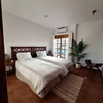 Athenea Villa