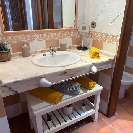 Athenea * كوراليهو