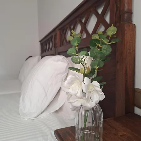 Athenea וילה קורלחו